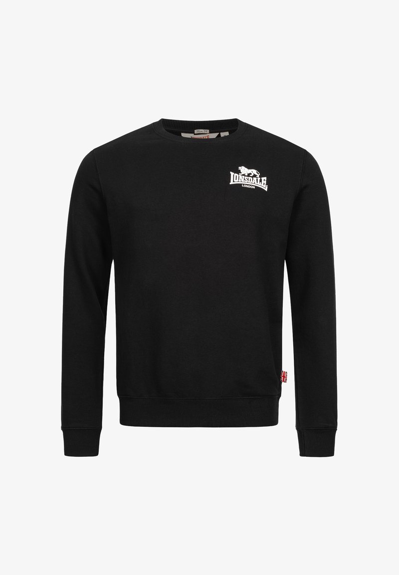 Svart långärmad tröja med rund hals och vit Lonsdale London-logotyp på bröstet samt liten brittisk flagga på sid söm.