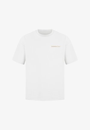 Hvid kortærmet t-shirt lavet af bomuld, med et lille, lys orange "Smilodox Sport" logo på venstre brystområde.