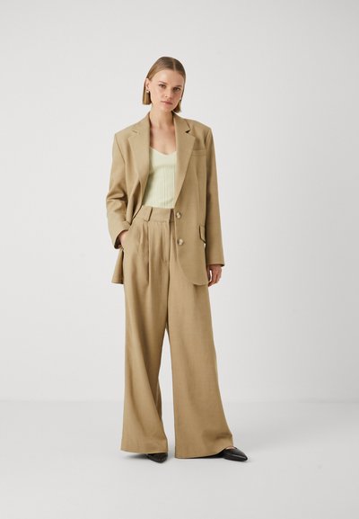 IVY OAK PRESCILLIA ANN - Pantalon classique - dried sage