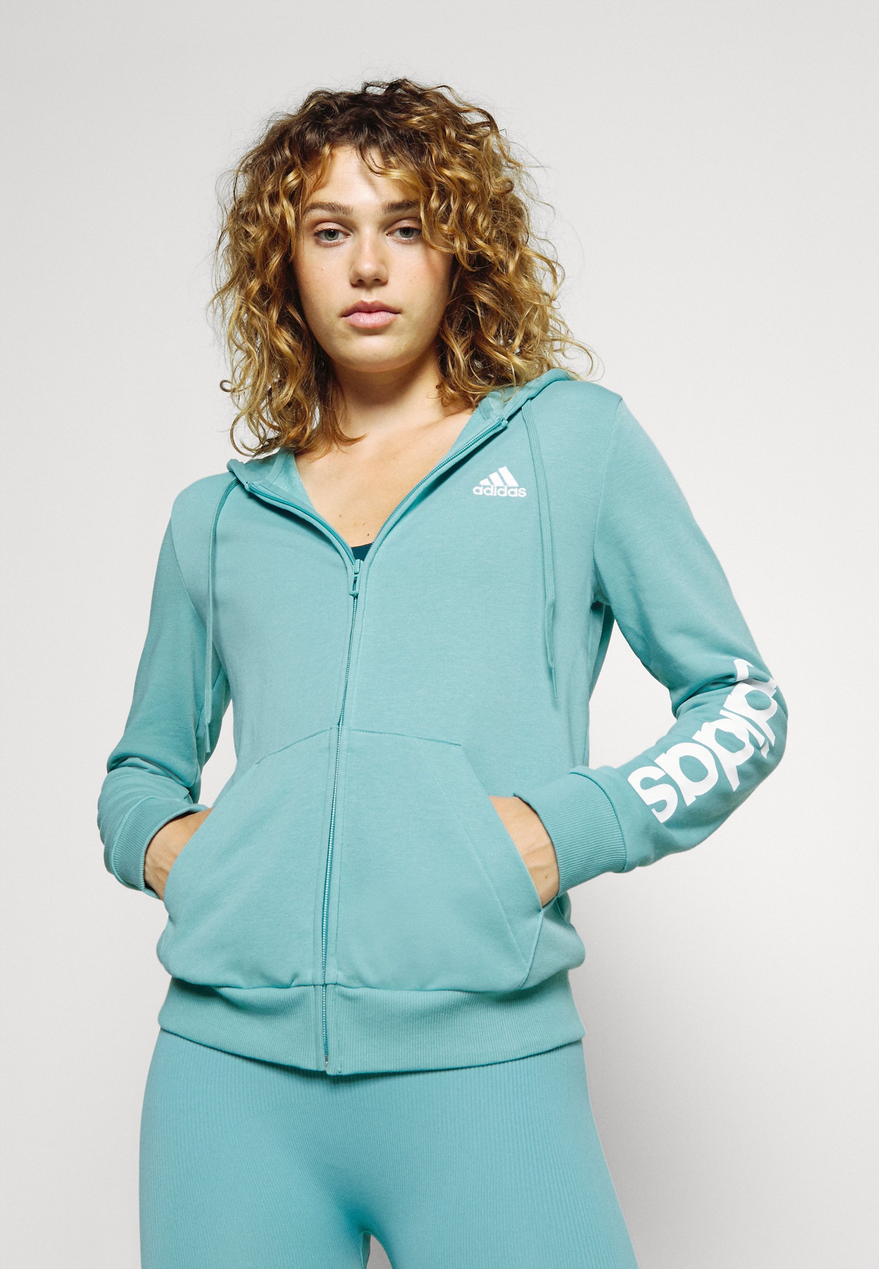 zalando felpe adidas