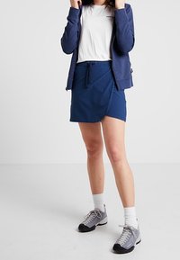Patagonia Falda de deporte - light grey