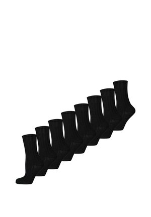 Czarne prążkowane skarpetki ułożone w rzędzie, z projektem sięgającym do połowy łydki i gładką fakturą, odpowiednie do codziennego noszenia.