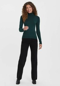 Vero Moda Svetr - pine grove