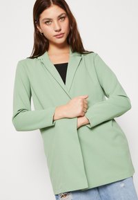 JDY GEGGO LS - Manteau court - basil