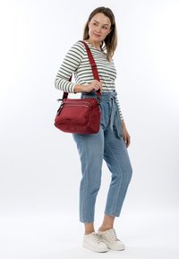 Emily & Noah UMHÄNGE ESTHER - Plecu soma - darkred