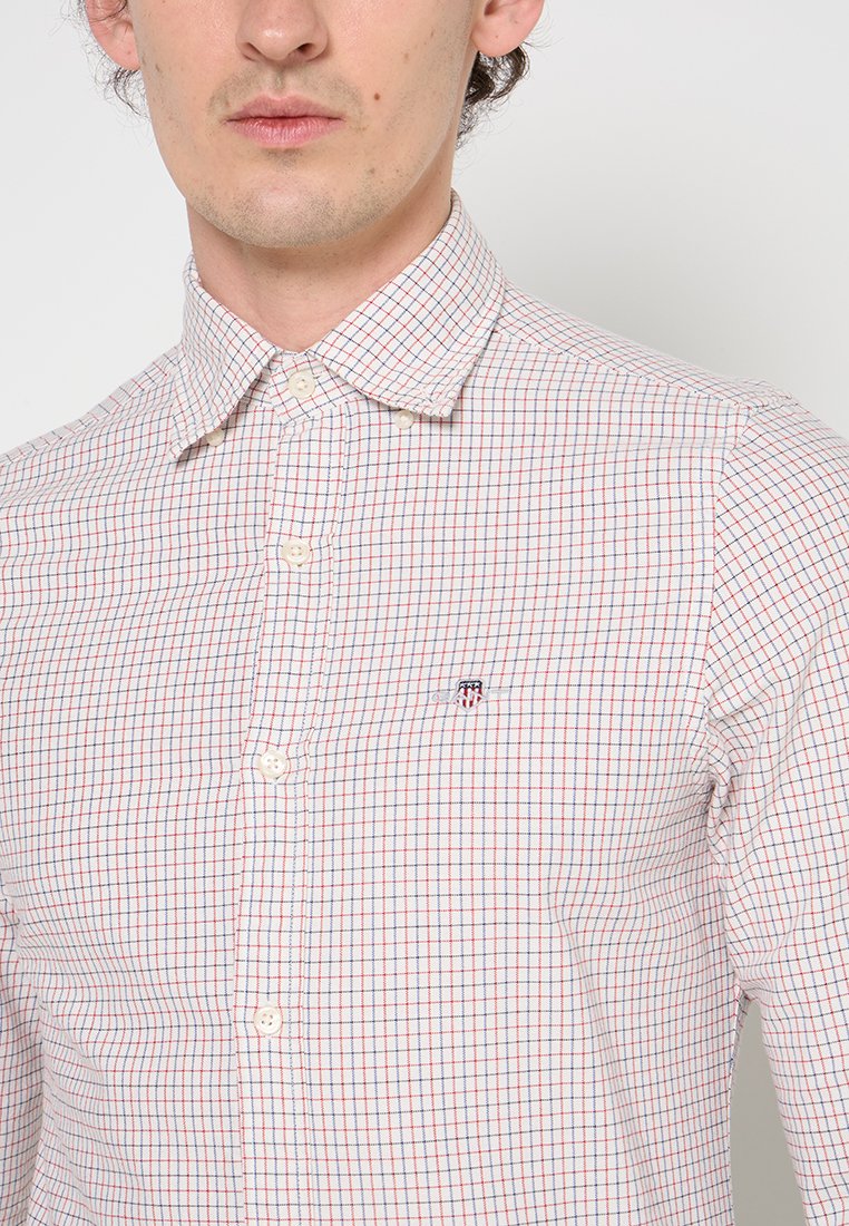 TATTERSALL SLIM FIT