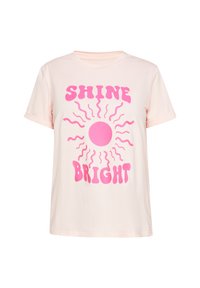 Lyserød bomulds t-shirt med korte ærmer, der har et stort pink solgrafik og teksten "SKIN KLART" i fed, legesyg skrifttype.