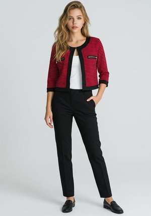 Outfitters Nation, Chaqueta fina - rojo