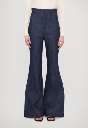 DOUBLE HEART FLARED - Flared Jeans - rinse blue