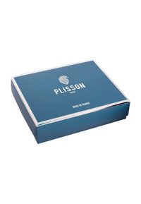 Blaue Kartonbox mit silbernen Akzenten, die ein Wappenlogo und den Text "PLISSON 1808" sowie "MADE IN FRANCE" auf der Oberseite aufgedruckt hat.