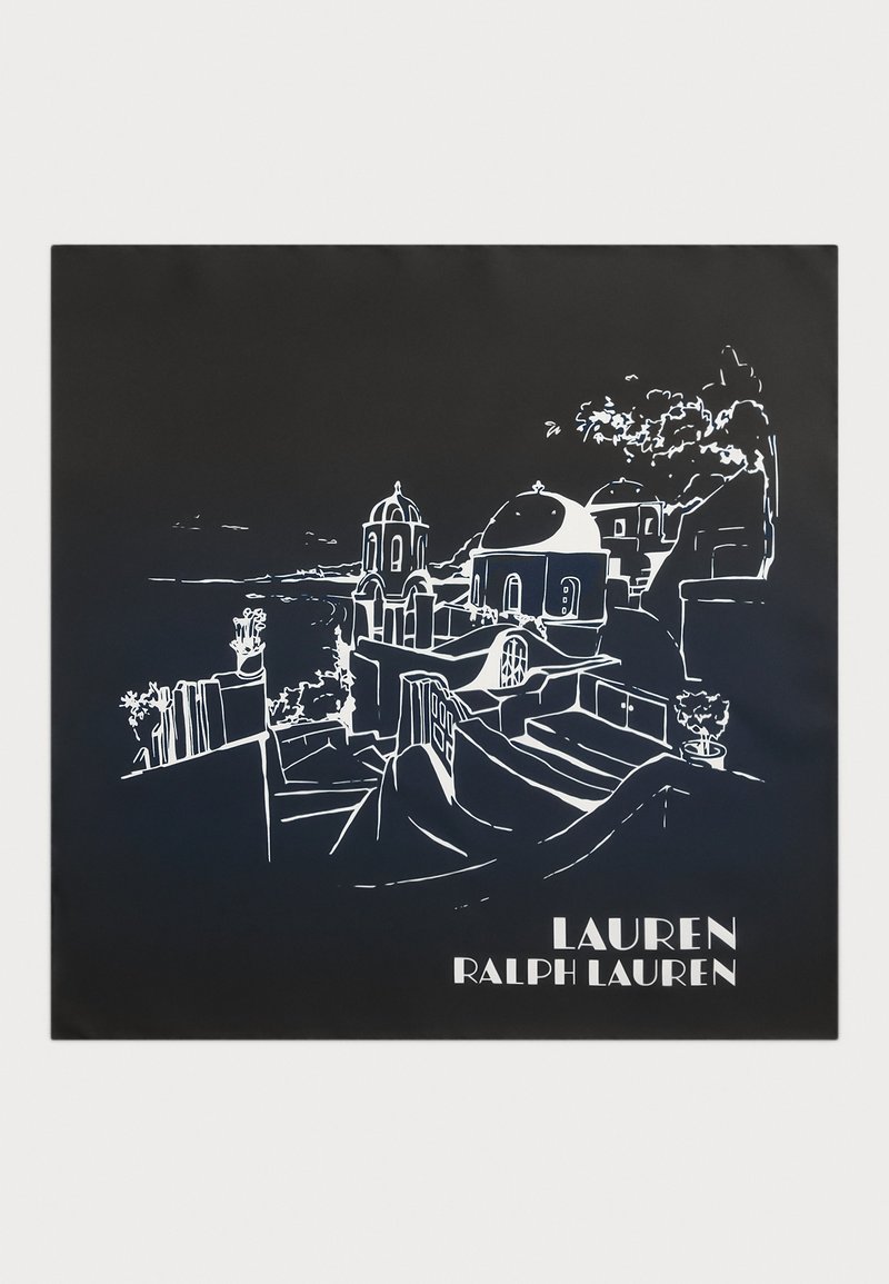 Fundal negru cu un desen alb al unei așezări de coastă, cu clădiri cu domuri și trepte. Text în partea de jos: "LAUREN RALPH LAUREN."