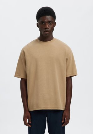 Selected, SLMLOOSEOSCAR - T-shirts basic - savannah tan