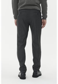 Matinique LIAM  - Auduma bikses - dark navy