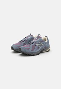 New Balance 610 UNISEX - Sportcipő - arctic grey
