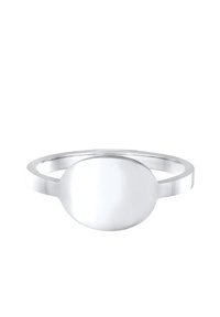 Sølvring med en poleret oval og en slank ringrund, der har en glat overflade og et minimalistisk design. Ingen pynt eller mønstre.