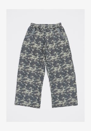 Pantaloni a giro vita largo in mimetica digitale grigia e grigio chiaro con elastico in vita e tasche laterali, stesi su uno sfondo bianco.