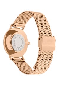 Ronde watch met een rosegouden roestvrijstalen meshband en een gladde kast. Beschikt over een witte wijzerplaat met minimale markeringen en een veilige sluiting.