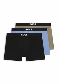 Drei Paar Boxershorts in Schwarz, Hellblau und Olivgrün. Mit elastischen Bund mit "BOSS"-Logo. Baumwollmaterial, enganliegendes Design.