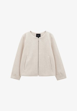 Hellbeige Jacke aus weichem Material, mit rundem Hals, vorderem Reißverschluss und zwei seitlichen Taschen. Glatte Textur und einfaches Design.