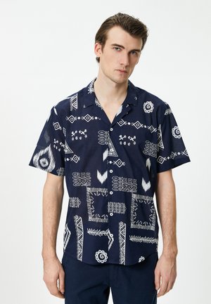 Koton SHORT SLEEVE ETHNIC PATTERNED - Skjorta - mottled dark blue
