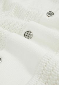 Reiss REGULAR FIT -  TEXTURED CUBAN-COLLAR - Hemd - white