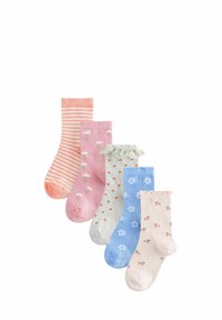 Fünf Paar Socken: gestreift in Pink, pink mit floralen Muster, hellgrau mit orangefarbenen Punkten, blau mit Blumen und blassrosa mit Kirschdesign.