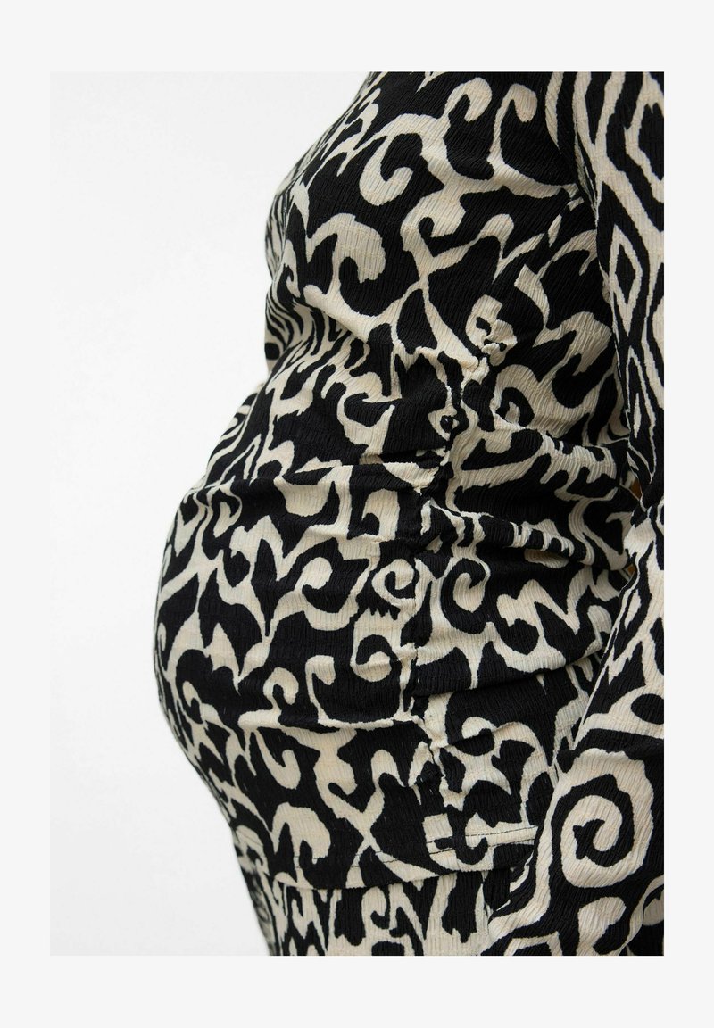 Moda Normal Vero Moda NORMAL GESCHNITTEN RUNDHALS TOP - Camicetta - birch/marrone ...