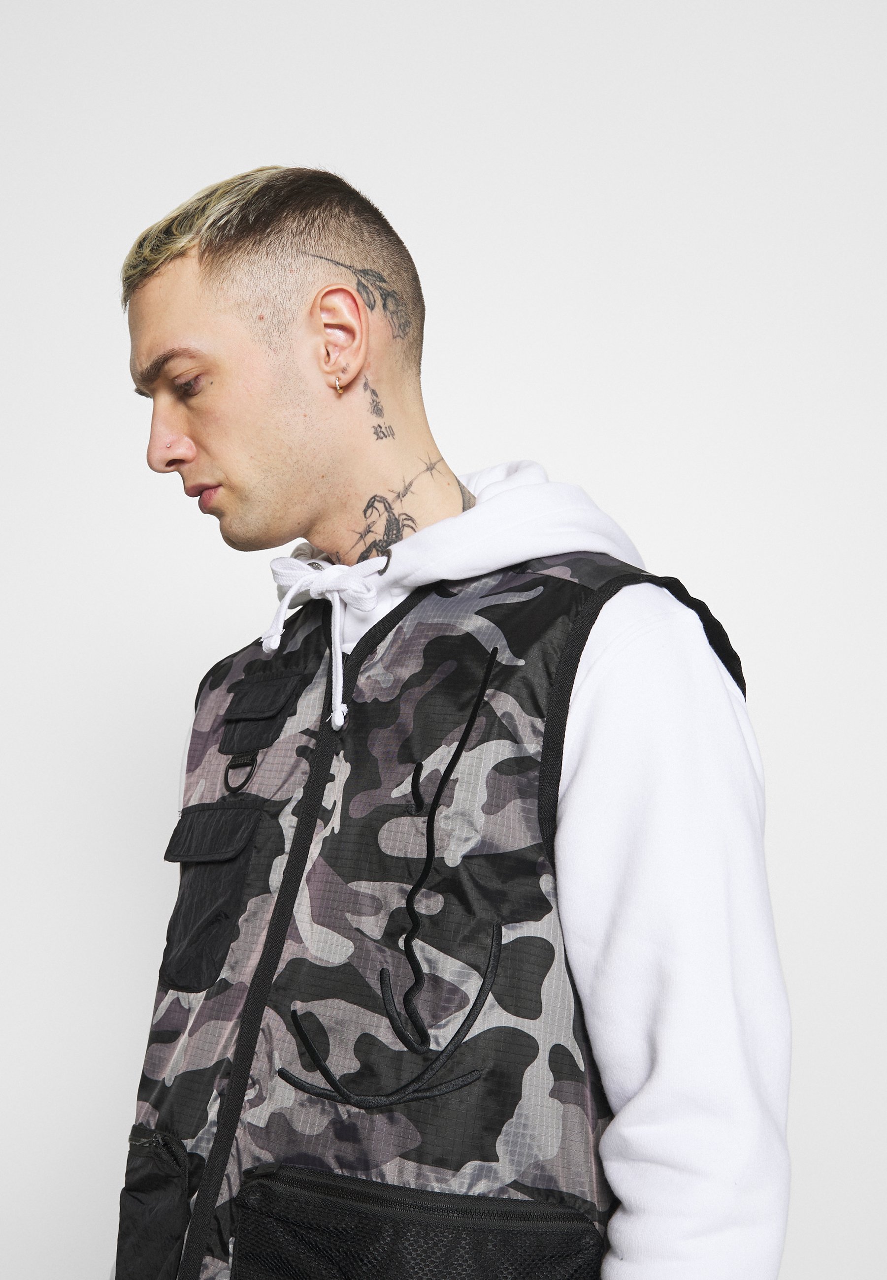 Karl Kani SIGNATURE UTILITY VEST 