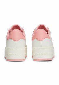 Tommy Jeans FLATFORM - Sneaker low - tickled pink