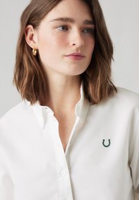Levi's® JODY SHIRT - Skjortebluse - bright white