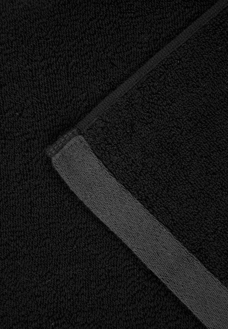 Nike Performance FUNDAMENTAL - Handdoek - black/zwart - Zalando.nl