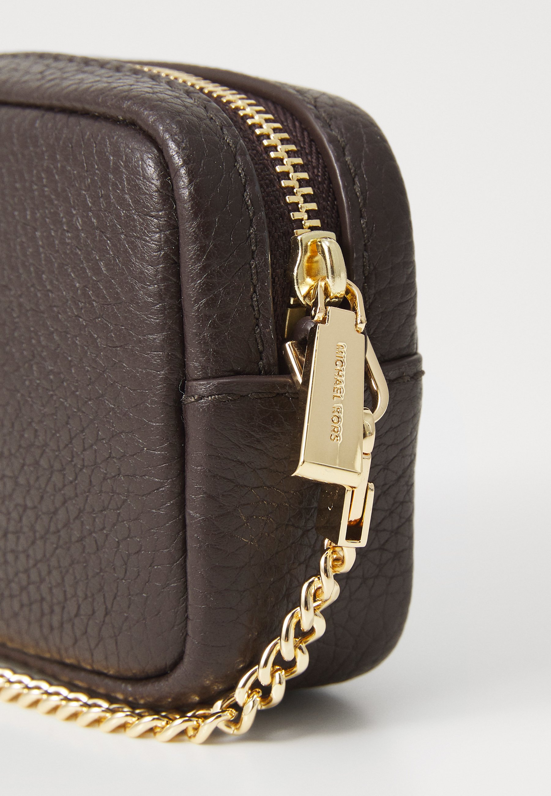MICHAEL Michael Kors BRYANT XS CHAIN CHARM - Portofel - luggage