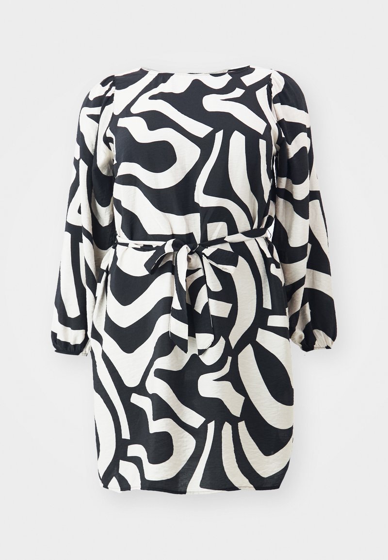 Vero Moda Curve Jurk zwart Vero Moda Curve Jurk zwart