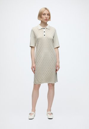 Marc Cain, BS 21.16 M06 - Robe chemise - smoke