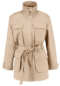 Beige utilityjack met een hoge kraag, knoopsluiting aan de voorkant, een cinched taille en meerdere voorkruiken. Gemaakt van een lichte, gestructureerde stof.