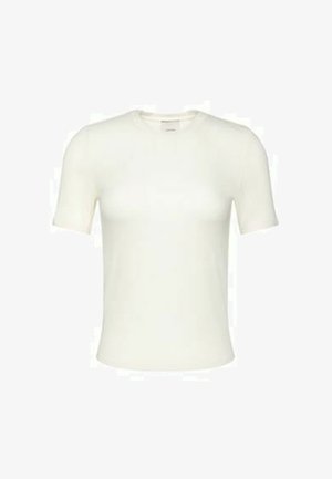 Prosty biały T-shirt z krótkim rękawem i okrągłym dekoltem, o dopasowanym kroju, bez widocznych logo czy wzorów, pokazany na białym tle.