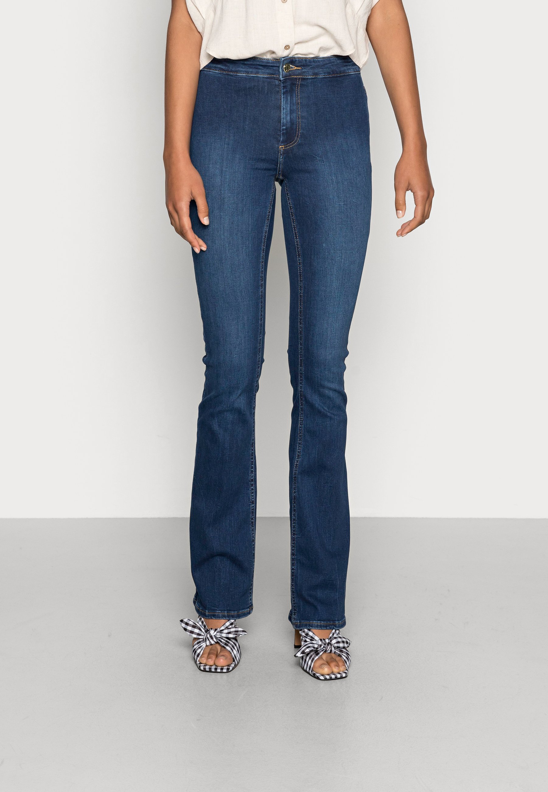 ONLY Flared Jeans - medium blue denim 