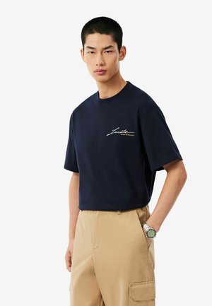 Lacoste, LACOSTE - - T-shirt con stampa - bleu marine-mxq