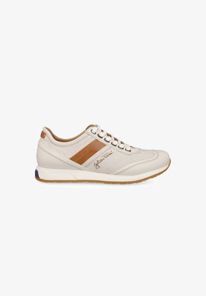 Baskets décontractées beige clair avec des bandes latérales marron, des lacets blancs et une semelle en caoutchouc présentant un petit logo sur le côté.