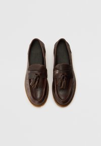 Les Deux TAYLOR - Loaferit/pistokkaat - dark brown