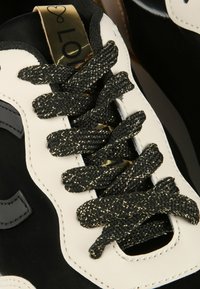 LOLA CASADEMUNT Tenisice - black