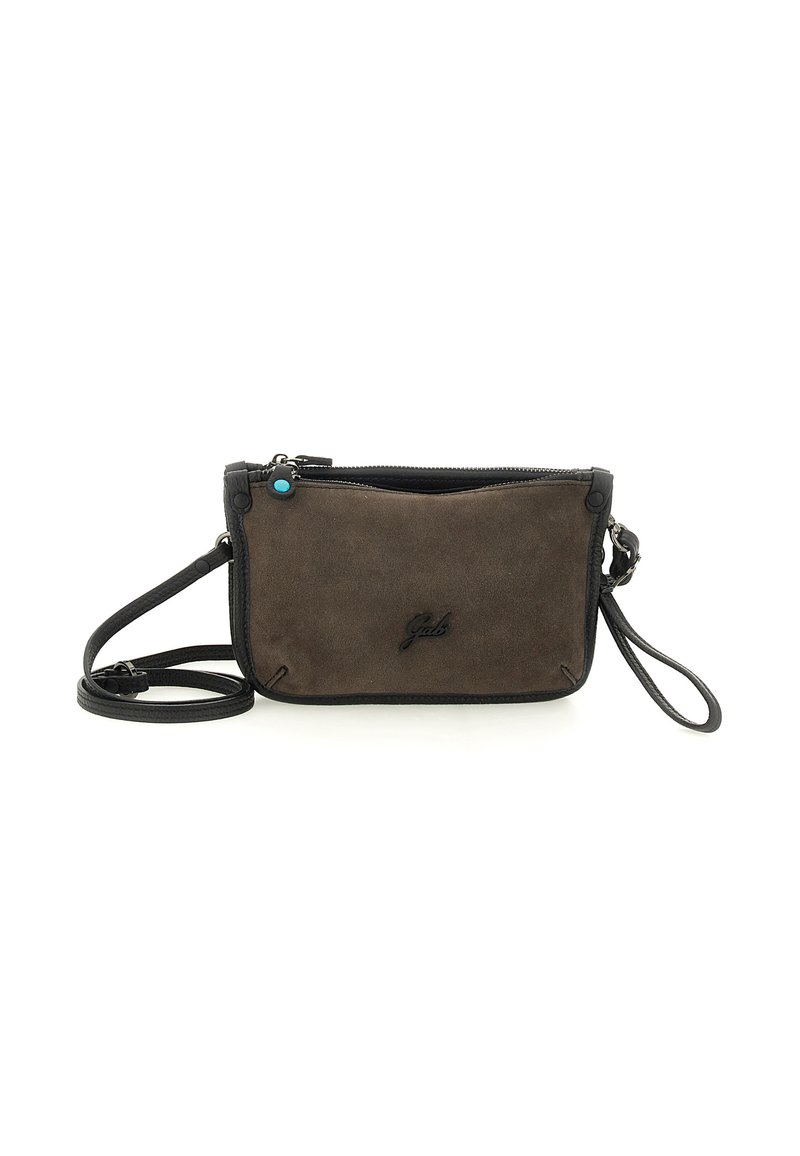 Borsa a tracolla in suede marrone con bordi neri, chiusura con zip, tracolla regolabile, anello per polso e una piccola linguetta blu per la zip.