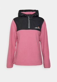 Pullover in pile rosa con cappuccio in nylon nero e parte superiore. Presenta una zip a un quarto, polsini elasticizzati e un logo sul petto.
