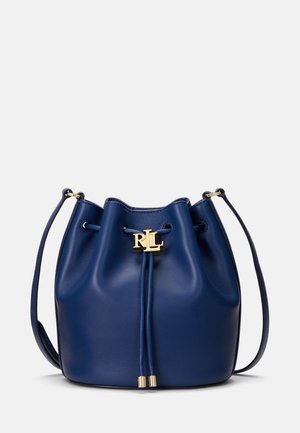 Dunkelblaue Leder-Bucket-Bag mit verstellbarem Schulterriemen, goldfarbenem RL-Logo und Kordelzugverschluss.