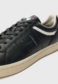 Hackett London BOND ACTIVE - Joggesko - navy