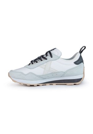 MUNICH UM SKY - Zapatillas de entrenamiento - blanco