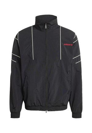 Černá bunda Adidas s vysokým límcem, předním zipem, bílými zdobícími pruhy, elastickými manžetami a dvěma bočními kapsami. Červené logo na hrudi.