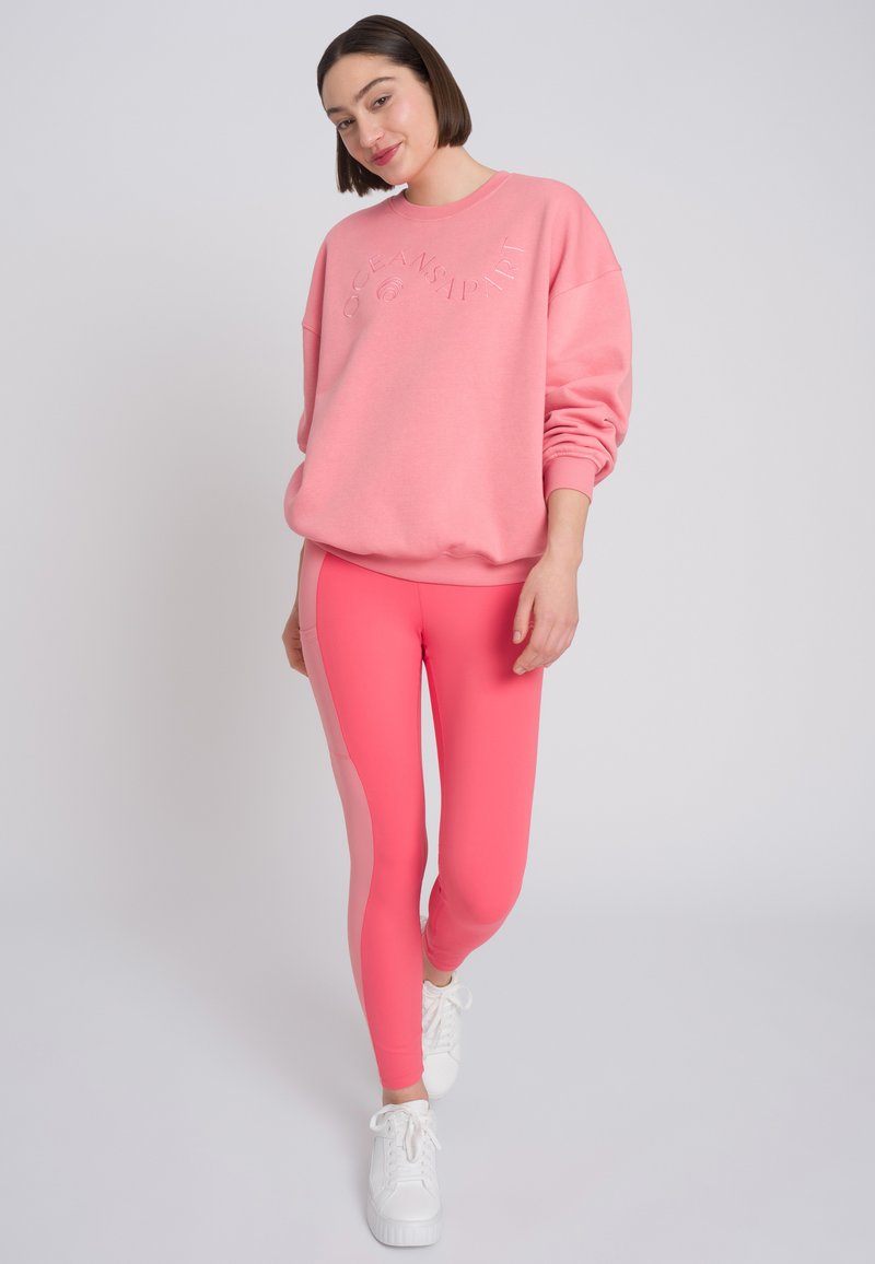 OCEANSAPART Sweater rood