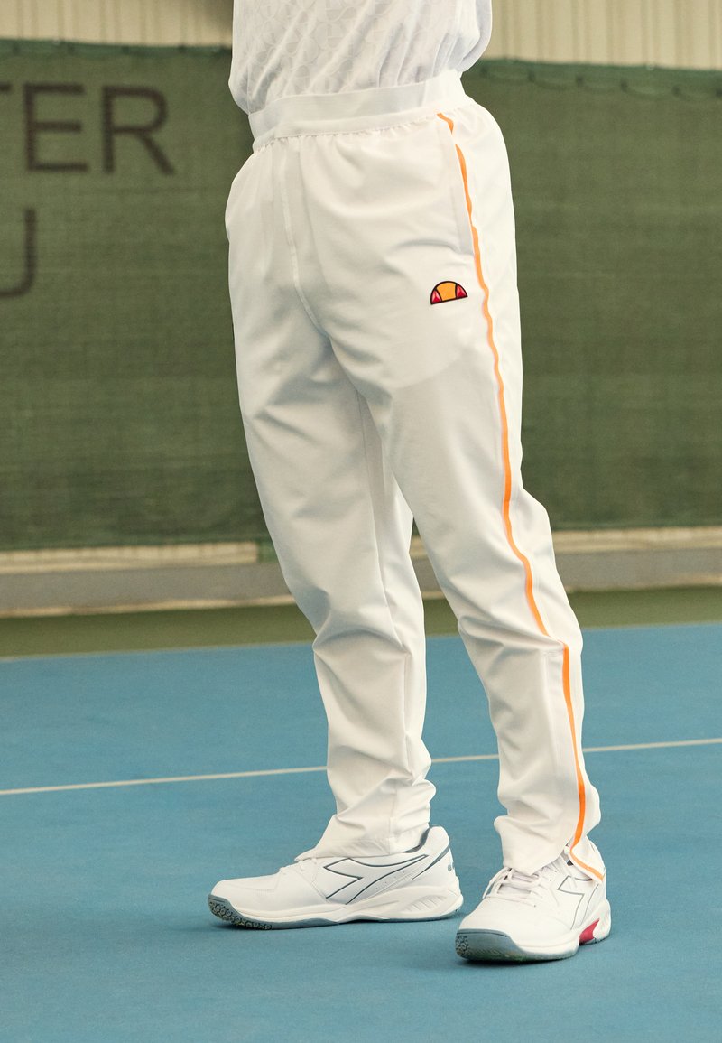 Ellesse