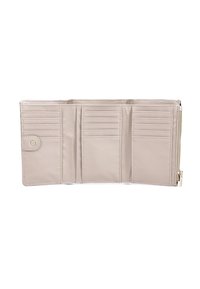 Portafoglio beige a tre pieghe aperto per mostrare diversi scomparti per carte, una tasca con bottone a pressione a sinistra e un comparto con zip a destra.